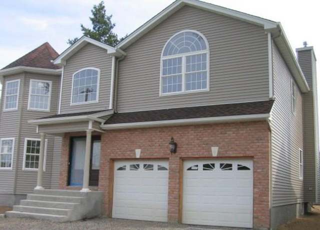 Property at 287 Atlantic Ave, Massapequa Park, NY 11762, 4 beds, 2.5 baths