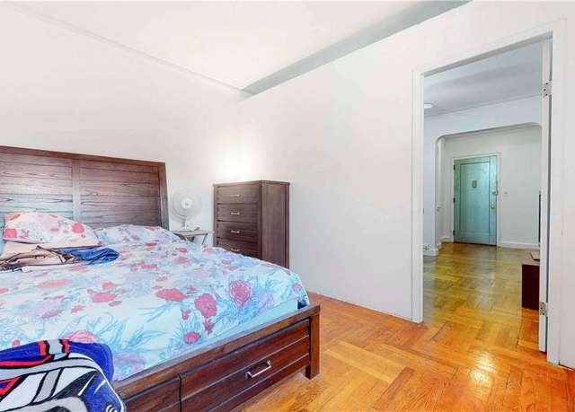 Property at 2191 Bolton St Unit 5E, Bronx, NY 10462, 1 bath