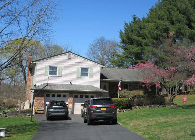 Property at 29 Beattie Rd, Washingtonville, NY 10992, 4 beds, 2.5 baths
