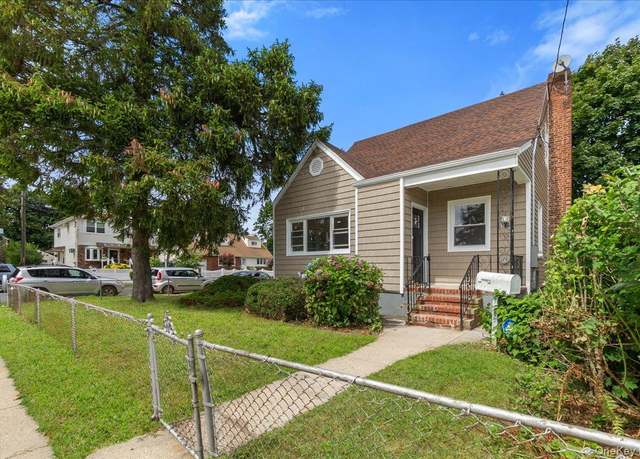 Property at 1686 Rosalind Ave, Elmont, NY 11003, 5 beds, 3 baths