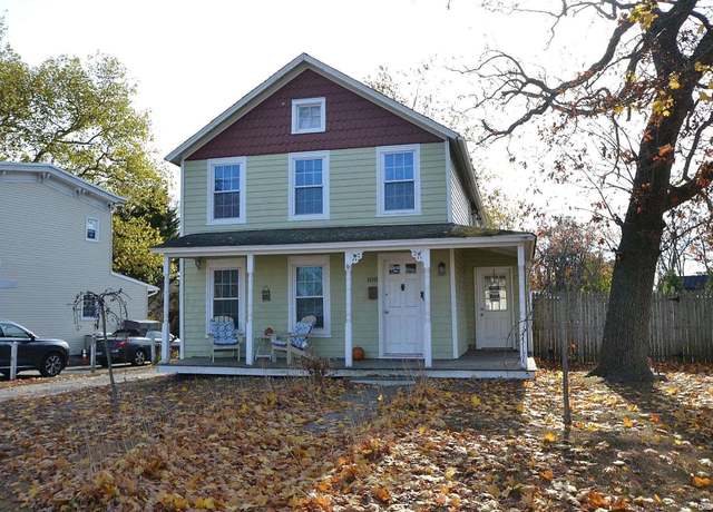 Property at 100 Oak St, Patchogue, NY 11772, 4 beds, 2 baths