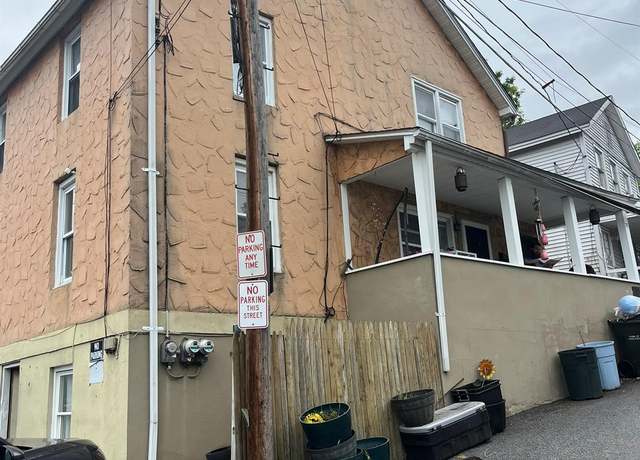 Property at 29 Tobins Ln, Highland Falls, NY 10928, 6 beds, 2 baths