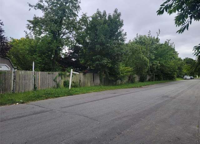 Property at Feustal St, Lindenhurst, NY 11757
