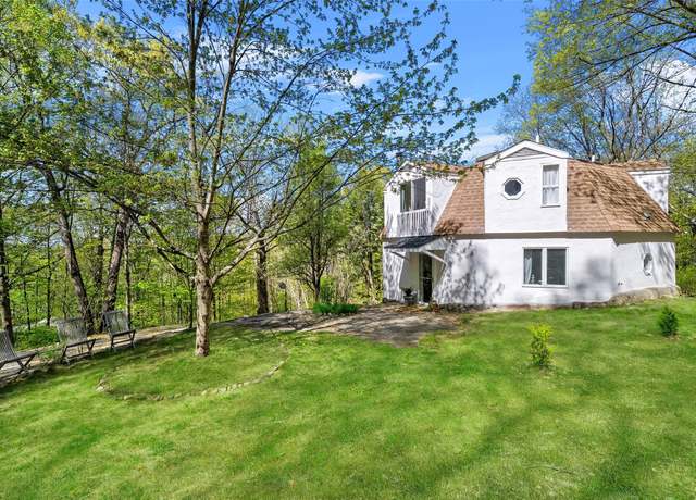 Property at 456 Oscawana Lake Rd, Putnam Valley, NY 10579, 3 beds, 2 baths
