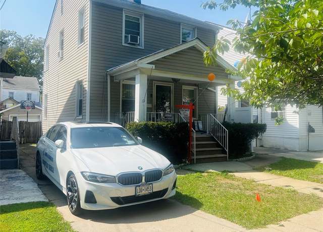 Property at 133-24 118th St, South Ozone Park, NY 11420, 3 beds, 1.5 baths