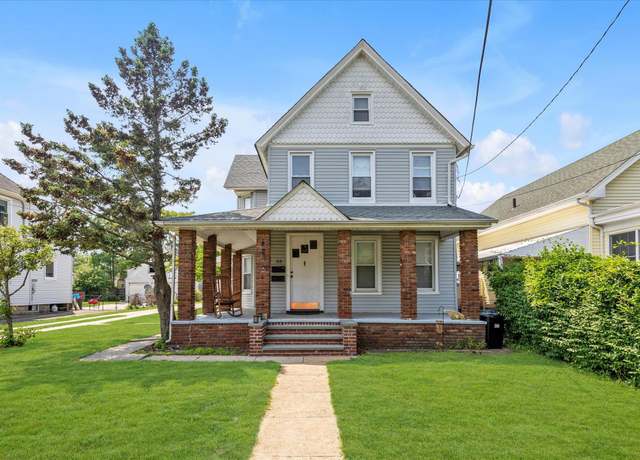 Property at 35 Ryder Ave, East Rockaway, NY 11518, 1 bed, 3 baths