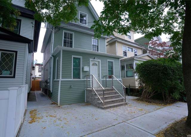 Property at 87-44 89 St, Woodhaven, NY 11421, 3 beds, 2 baths