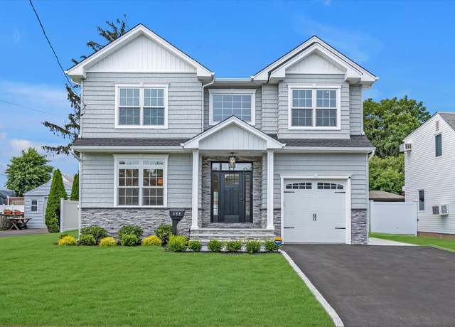 Property at 688 Alton Rd, West Hempstead, NY 11552, 4 beds, 3 baths