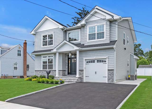 Property at 688 Alton Rd, West Hempstead, NY 11552, 4 beds, 3 baths