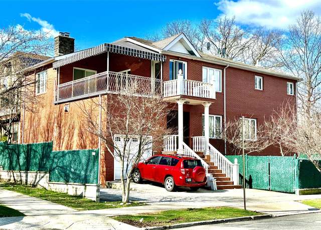 Property at 77-16 Kew Forest Ln, Flushing, NY 11375, 4 beds, 4 baths