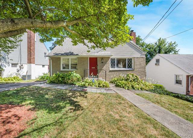 Property at 104 Lefferts Rd, Yonkers, NY 10705, 4 beds, 1.5 baths