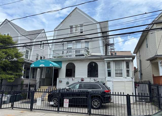 Property at 176 Beach 115th St, Rockaway Park, NY 11694, 8 beds, 4 baths