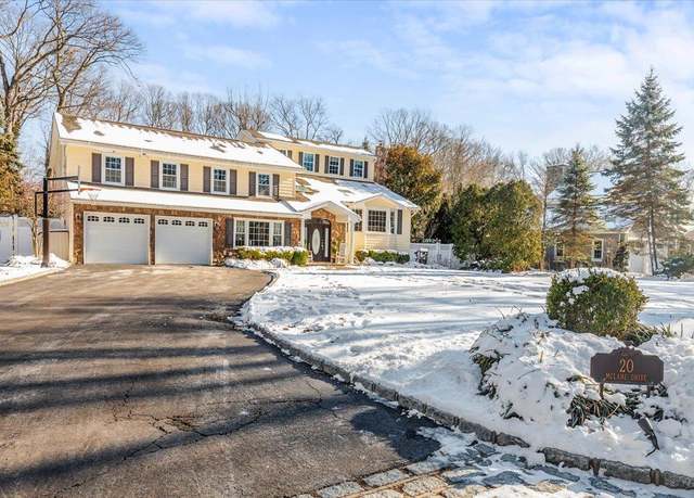 Property at 20 Mclane Dr, Dix Hills, NY 11746, 5 beds, 4 baths