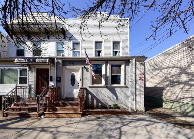 Property at 9712 91st St, Ozone Park, NY 11416, 6 beds, 4 baths