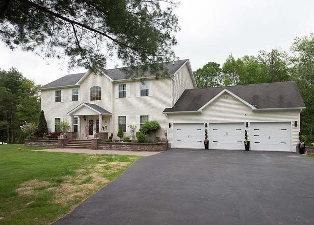 Property at 16 Kukas Rd, Monticello, NY 12701, 4 beds, 4 baths