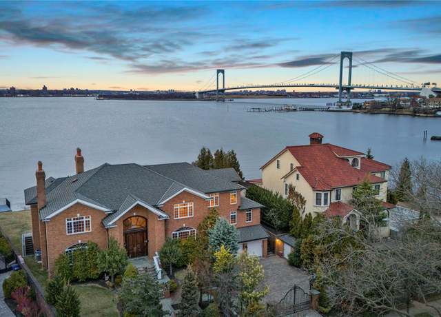 Property at 3 Point Cres, Malba, NY 11357, 7 beds, 9.5 baths