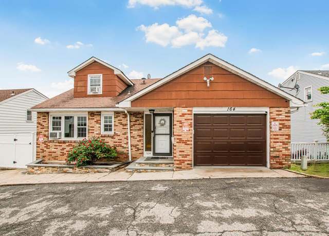Property at 164 Shonnard Ter, Yonkers, NY 10701, 4 beds, 2 baths