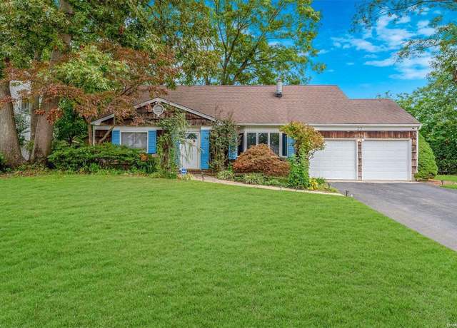 Property at 23 Dellmarie Ln, Nesconset, NY 11767, 4 beds, 2 baths