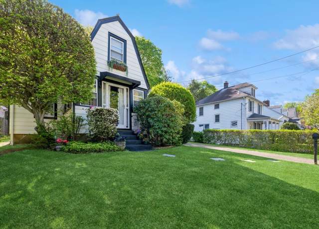 Property at 67 Summers St, Oyster Bay, NY 11771, 2 beds, 1 bath