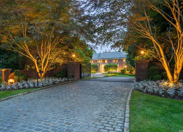 Property at 8 Saddle Ridge Rd, Old Westbury, NY 11568, 7 beds, 8.5 baths