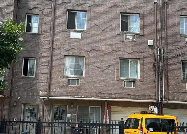 Property at 95-08 118th St, Richmond Hill S., NY 11419, 8 beds, 5 baths