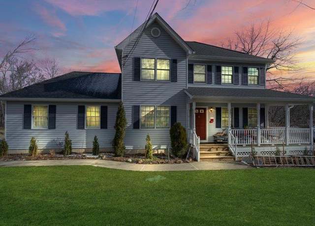 Property at 13 Pleasant St, Florida, NY 10921, 4 beds, 2.5 baths