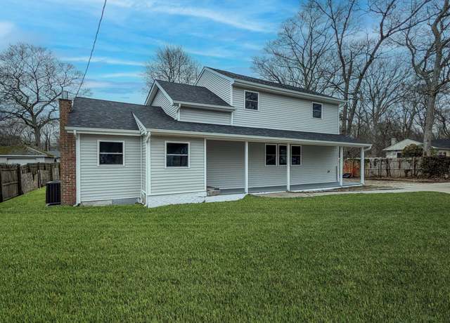 Property at 206 Longfellow Dr, Mastic Beach, NY 11951, 4 beds, 2 baths
