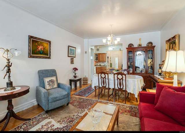 Property at 1560 E 18th St Unit 1i, Brooklyn, NY 11230, 1 bed, 1 bath