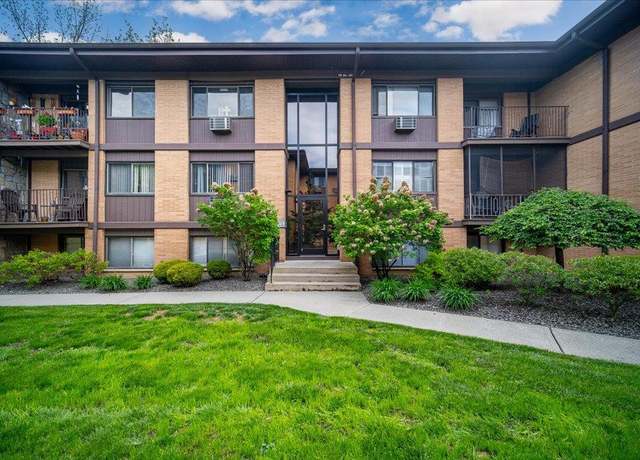 Property at 10 Oakwood Ter #118, New Windsor, NY 12553, 1 bed, 1 bath