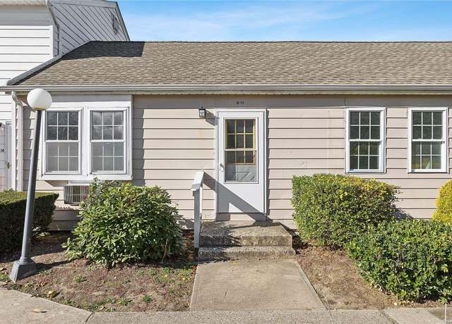 Property at 1000 9th St Unit B-13, Greenport, NY 11944, 2 beds, 1 bath