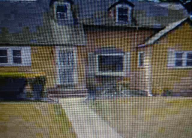 Property at 182 Grand Ave, Freeport, NY 11520, 6 beds, 2.5 baths