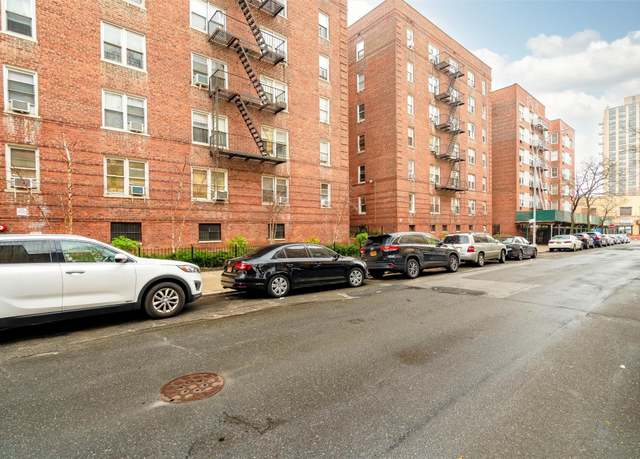 Property at 2080 Barnes Ave Unit 4A, Bronx, NY 10462, 1 bed, 1 bath