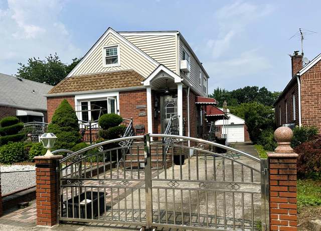 Property at 8017 252nd St, Bellerose, NY 11426, 5 beds, 3 baths