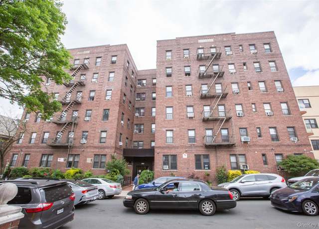 Property at 4037 77th St Unit 5B, Elmhurst, NY 11373, 1 bed, 1 bath