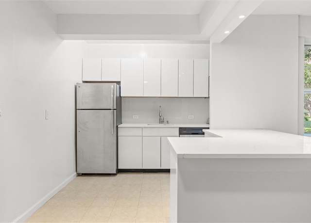 Property at 230 Pelham Rd Unit 1L, New Rochelle, NY 10805, 1 bed, 1 bath