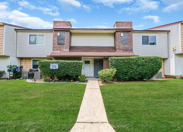 Property at 80 Pointe Cir S Unit 80 - Upper, Coram, NY 11727, 2 beds, 1 bath