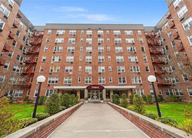Property at 3 Sadore Ln Unit 4G, Yonkers, NY 10710, 2 beds, 1 bath