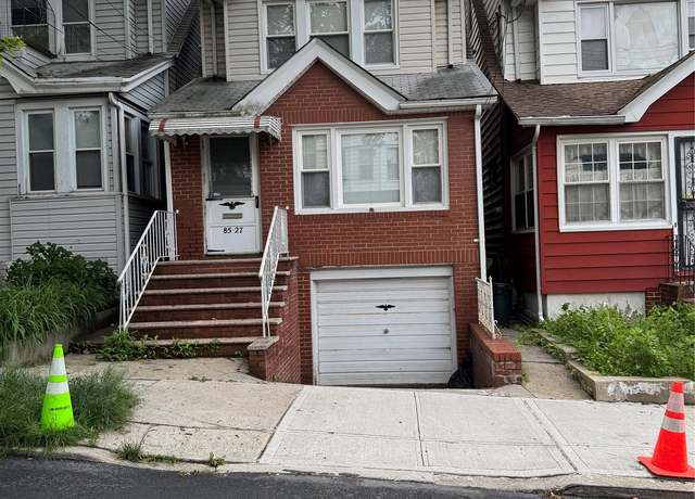 Property at 8527 80th St, Woodhaven, NY 11421, 4 beds, 1 bath