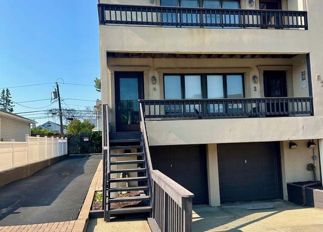 Property at 639 E Broadway #5, Long Beach, NY 11561, 3 beds, 2 baths