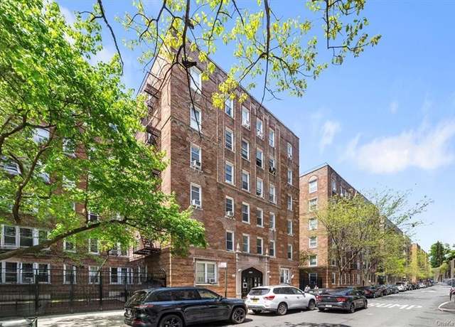 Property at 2081 Cruger Ave Unit 2H, Bronx, NY 10462, 1 bed, 1 bath