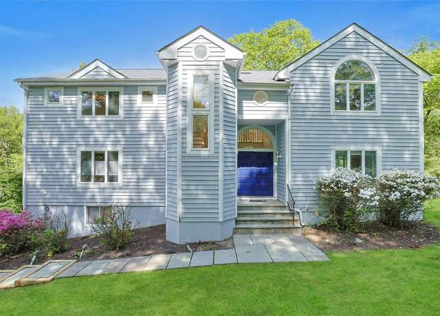 Property at 14 Cross Rd, Cortlandt Manor, NY 10567, 4 beds, 2.5 baths