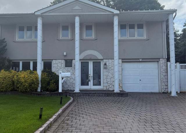 Property at 14 Foxrood Rd, Old Bethpage, NY 11804, 5 beds, 2 baths