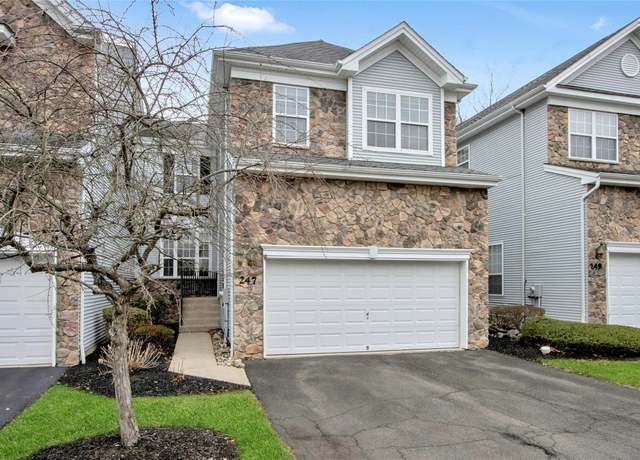 Property at 247 Woodlands Dr, Tuxedo Park, NY 10987, 3 beds, 2.5 baths