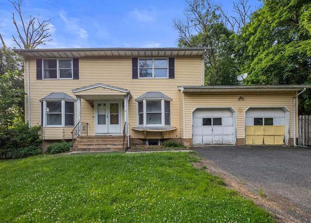 Property at 12 Gillis Ave, Nyack, NY 10960, 4 beds, 3.5 baths