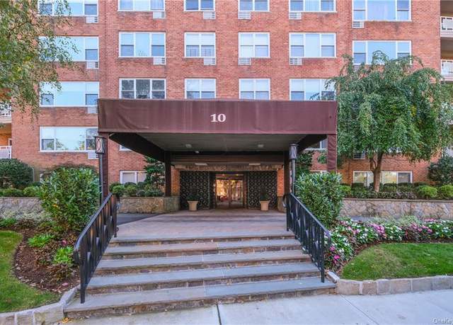 Photo of 10 Old Mamaroneck Rd Unit 1D, White Plains, NY 10605