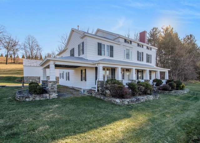 Property at 2220 State Route 17a, Goshen, NY 10924, 4 beds, 3.5 baths