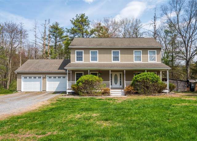 Property at 226 Blue Mountain Rd, Saugerties, NY 12477, 4 beds, 2.5 baths