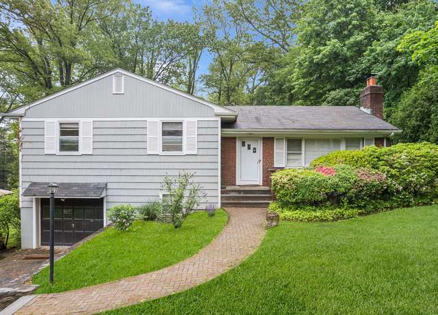 Property at 269 Woodlands Ave, White Plains, NY 10607, 3 beds, 2 baths