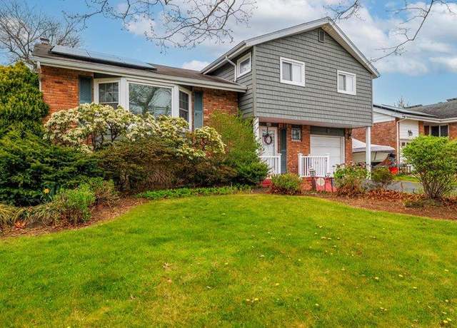 Property at 3293 Milburn Ave, Baldwin, NY 11510, 4 beds, 2.5 baths