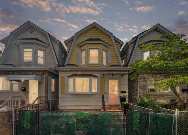 Property at 102-13 85th Ave, Richmond Hill, NY 11418, 4 beds, 2.5 baths